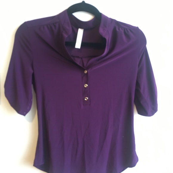 Plum 3/4 length Blouse - Picture 4 of 4